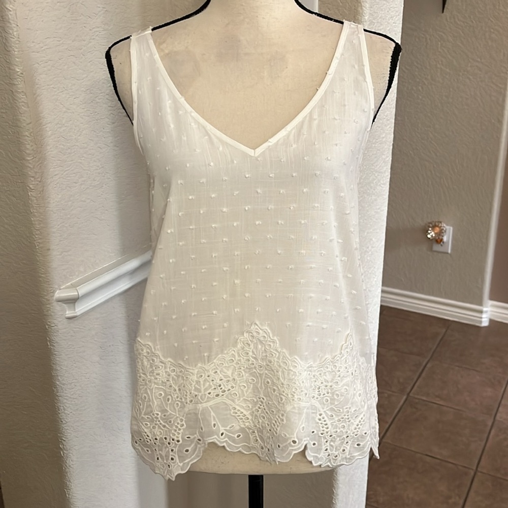 Everleigh white lace Swiss dot flowy tank top Size XS